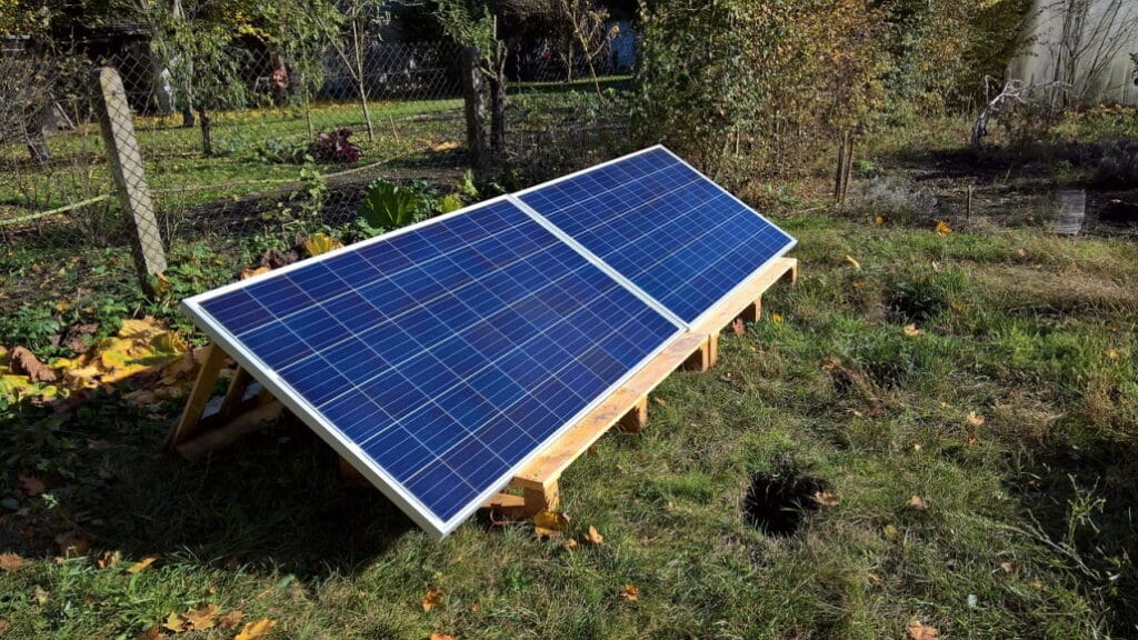 solarmodule_im_garten
